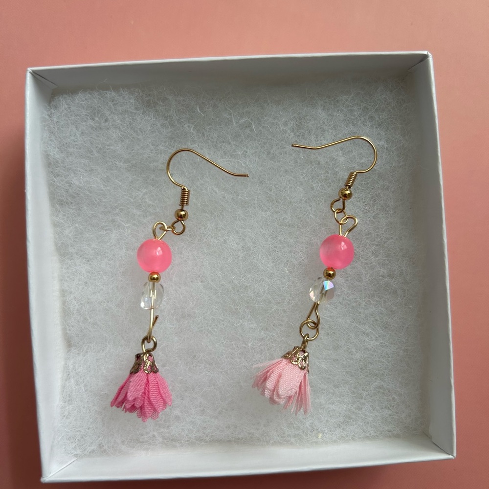 Pink and Gold Colores Tassel Earrings